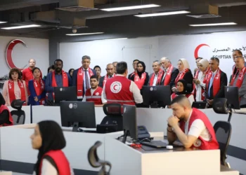 الهلال الأحمر المصري يقود أضخم عملية إغاثة إنسانية لدعم غزة بالتنسيق مع 59 دولة