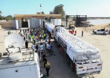 استئناف تسليم المساعدات إلى غزة اليوم رغم قرار الاحتلال بوقفها