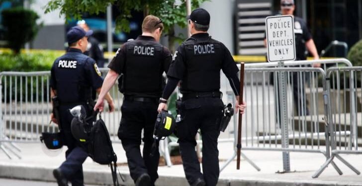 مقتل 4 أشخاص وإصابة 12 في حادث إطلاق نار بولاية ميسيسيبي الأمريكية