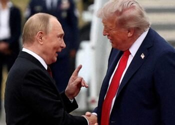 تراجع مفاجئ في خطط واشنطن وموسكو.. قمة ترامب وبوتين خارج الحسابات حالياً