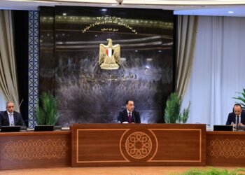 رئيس الوزراء: الحكومة على الحياد التام من جميع مرشحي الانتخابات