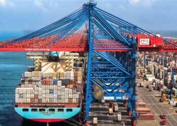 وزير النقل: 38 سفينة حجم الأسطول البحري بحلول 2030 لنقل 25 مليون طن بضائع سنويًّا