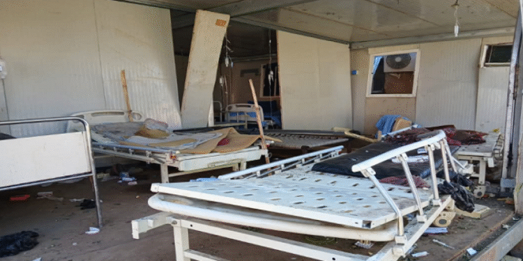 "مجزرة مستشفى الولادة بالفاشر.. الصحة السودانية تتهم الدعم السريع وتطالب بتحقيق دولي