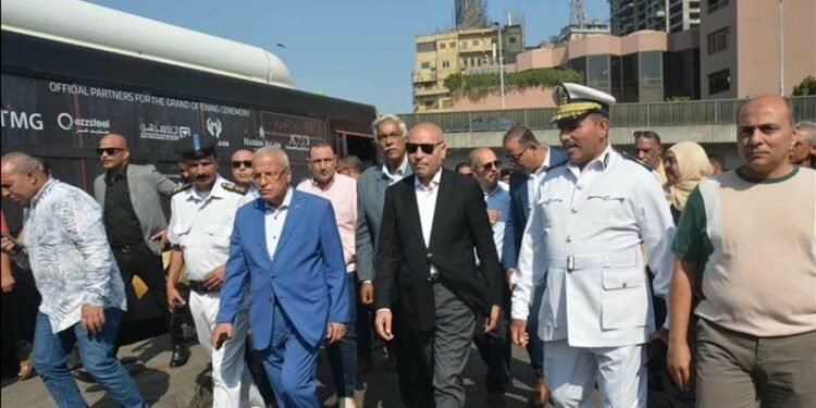 محافظ القاهرة يعلن تعديل تعريفة الركوب بعد زيادة أسعار البنزين والسولار بنسبة تتراوح بين 10 و15%