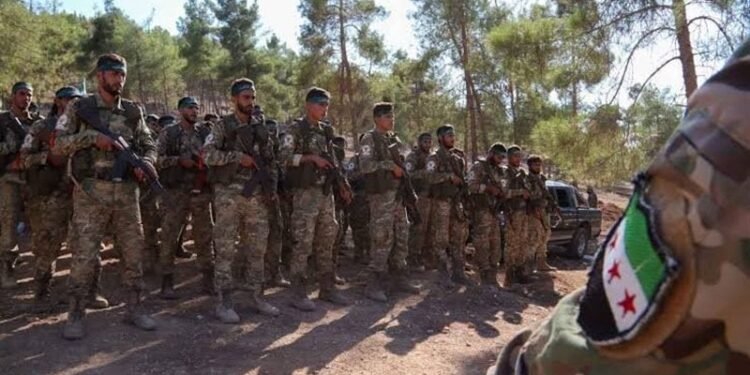 مقتل 4 من الجيش السوري في تفجير عبوة ناسفة بدير الزور