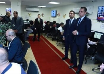 قيادات مستقبل وطن تتفقد غرفة عمليات الحزب لانتخابات مجلس النواب