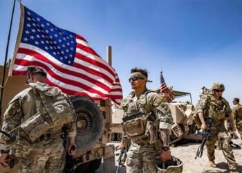 الخزانة الأمريكية تحذر من توقف رواتب العسكريين بسبب الإغلاق الحكومي