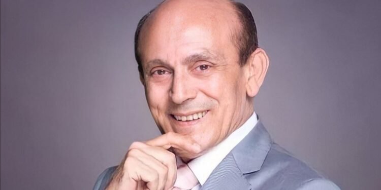 محمد صبحي: "علي بيه مظهر" كان رمزًا للنفخة الكدابة في زمن الأماني الزائفة