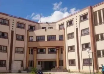 استبعاد مدير مدرسة بأطفيح بسبب التقصير في أداء المهام