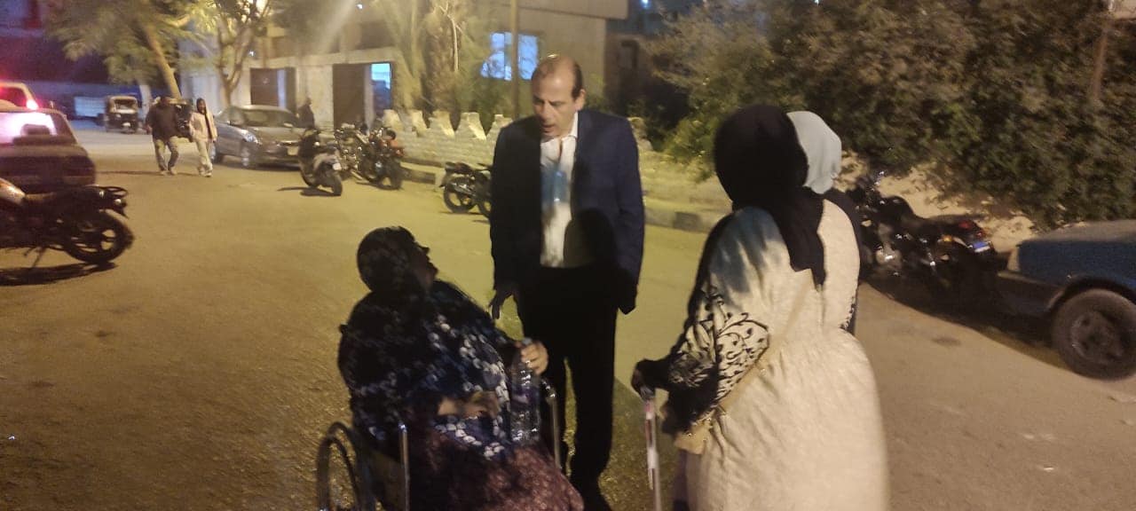 جولة ليلية مفاجئة لنائب وزير الصحة تكشف تقصيرًا وإهمالًا بعدد من مستشفيات حلوان