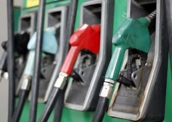 ارتفاع جديد في أسعار البنزين والسولار اليوم الجمعة داخل محطات الوقود