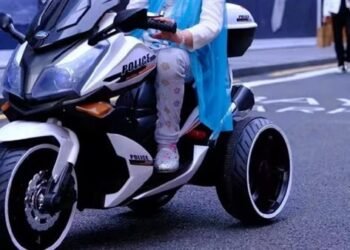 محافظة القاهرة تبدأ حملات لمصادرة الاسكوتر الكهربائي المخالف وغلق المحال