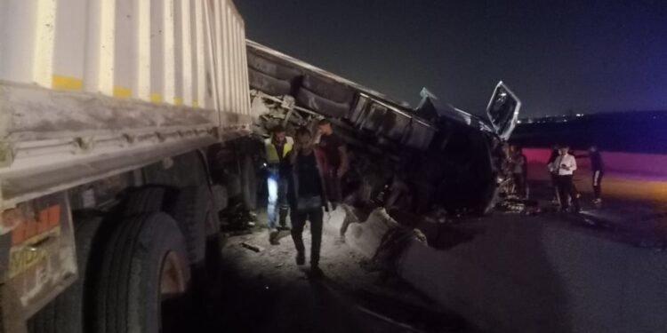 7 ضحايا و38 مصابًا في حادث مروع بطريق السويس