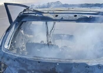 تفاصيل السيطرة على حريق نشب بسيارة ملاكي بالطريق الصحراوي