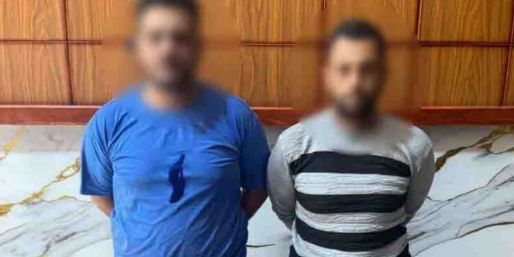 لصان نصبا على عامل من ذوي الهمم وسرقا رصيده البنكي بحيلة شيطانية