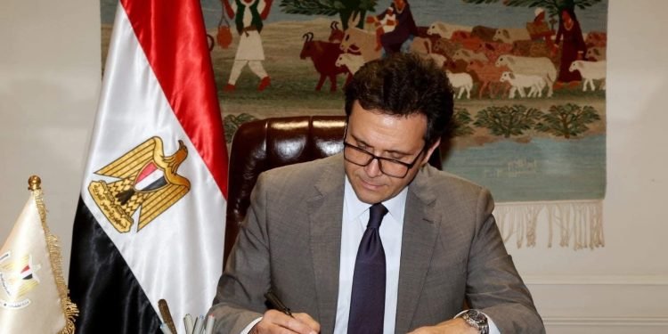 الثقافة تحتفي بذكرى أكتوبر المجيدة.. أكثر من 500 فعالية فنية وثقافية تحت شعار “وفرحت مصر”