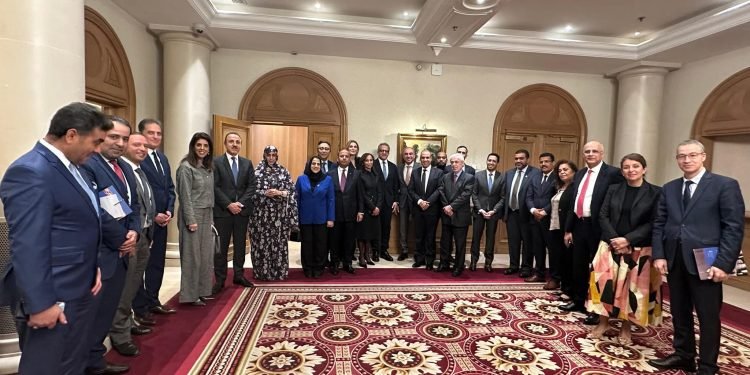 وزير الخارجية يلتقي سفراء الدول العربية لدعم ترشيح خالد العناني لليونسكو