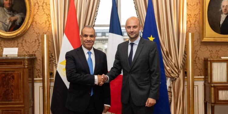 وزير الخارجية: نتطلع لزيادة التبادل التجاري وجذب الاستثمارات الفرنسية لمصر