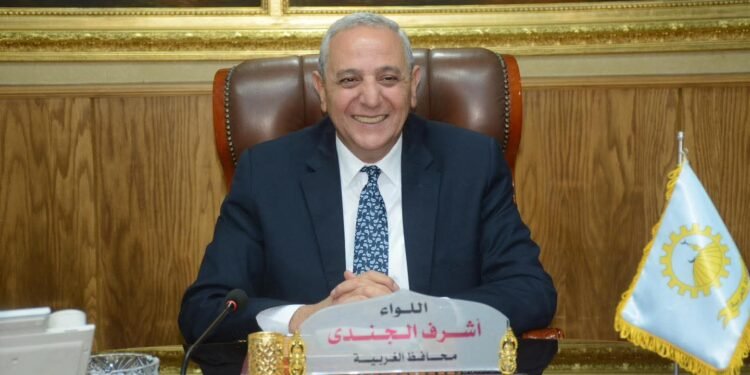 محافظ الغربية يهنئ أبناء المحافظة وشعب مصر بالذكرى الثانية والخمسين لانتصارات أكتوبر المجيدة