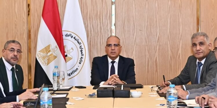 وزارة الري تتابع الموقف المائي وتؤكد الجاهزية الكاملة لشبكة الري والصرف في مختلف المحافظات