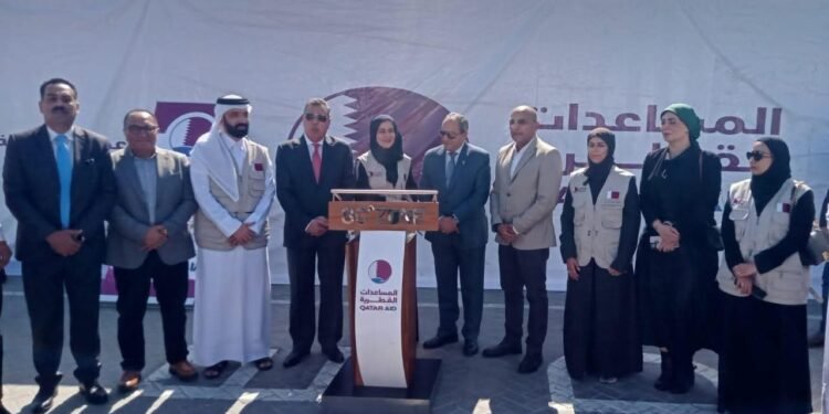 ميناء شرق بورسعيد يستقبل مساعدات قطرية ضخمة لأهالي غزة