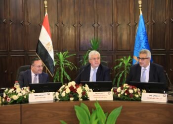 وزير التعليم العالي يشيد بإدراج 26 جامعة مصرية في تصنيف التايمز العالمي لعام 2026