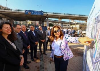 رئيس الوزراء يفتتح المرحلة الأولي لسوق العتبة التاريخي في ثوب حضاري جديد