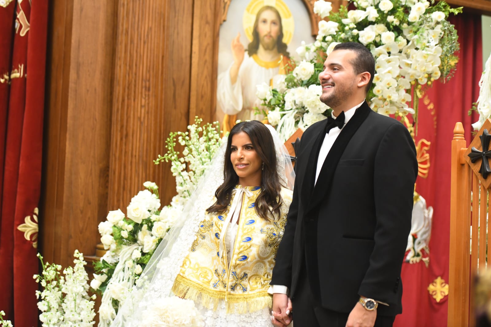 زفاف أسطوري يشعل محركات البحث.. نجوم الفن يشاركون  فرحة هاني رمزي بزفاف نجله