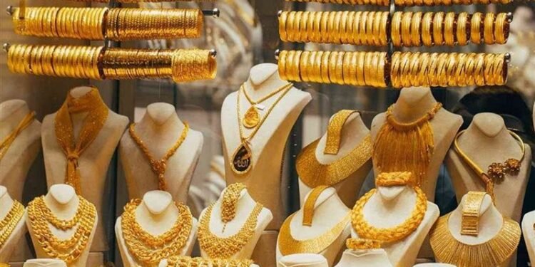 الذهب يرتفع ويتخطى 4000 دولار للأوقية.. لأول مرة