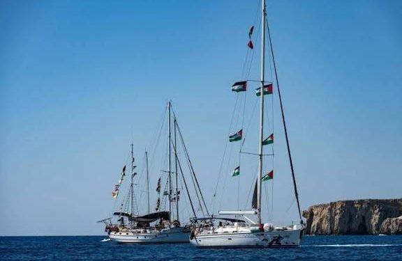 البحرية الإسرائيلية تعتقل نشطاء في أسطول الصمود