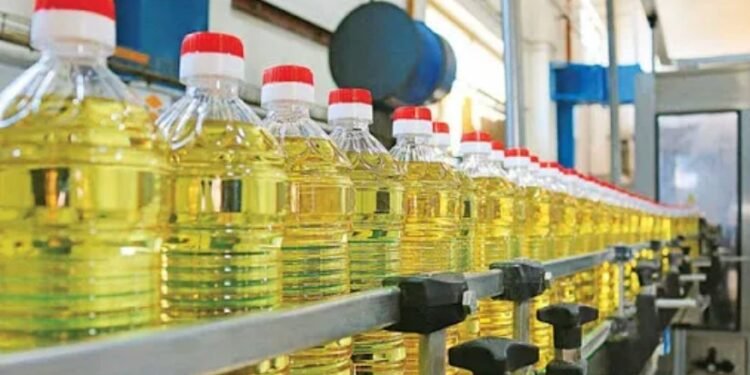 من 1 ديسمبر.. التموين تطرح عبوة زيت تمويني جديدة 1.5 لتر بسعر 56 جنيهًا