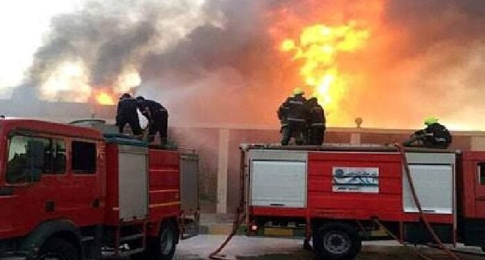 حريق هائل داخل مصنع ملابس في العامرية.. والحماية المدنية تتدخل للسيطرة