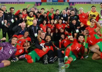 منتخب المغرب للشباب يتوج بجائزة أفضل فريق في أفريقيا 2025 بحفل الكاف بالرباط