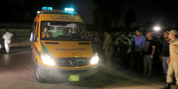 صفعة قاتلة أمام ابنته.. مصرع مهندس مسن في مشاجرة على 1500 جنيه بالهرم