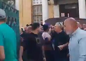 باستثناء أحمد سليمان.. غياب مجلس الزمالك عن جنازة محمد صبري