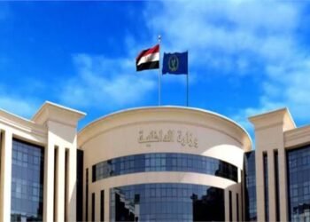 الداخلية تمنح الإذن لـ43 مواطنًا بالتجنس بجنسية أجنبية مع الاحتفاظ بالجنسية المصرية