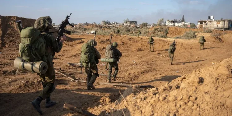 الجيش الإسرائيلي يعلن قتل فلسطينيين في رفح