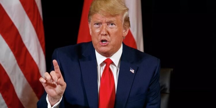 ترامب يهدد بعقوبات على الدول المتعاملة تجاريًا مع روسيا