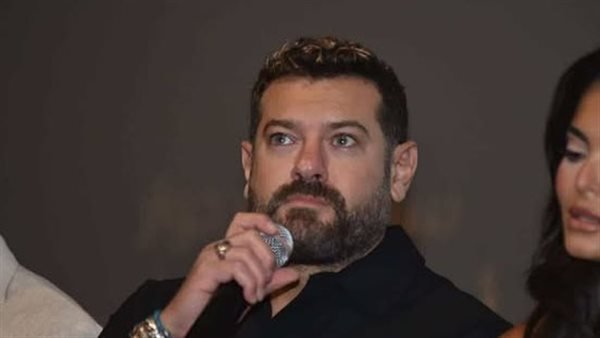 بعد انتقاده.. عمرو يوسف يعتذر عن لفظ خارج