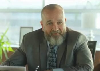 الفنان طلعت الشريف يحرر محضرًا ضد مجهول لانتحاله شخصيته