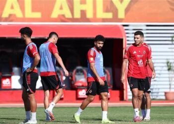 الأهلي يخوض مرانه الأول في المغرب استعدادًا لمواجهة الجيش الملكي