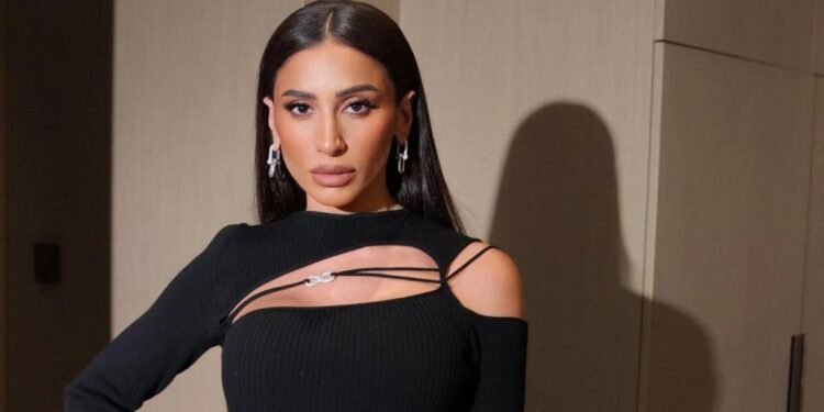 دينا الشربيني تقاضي صفحات السوشيال ميديا بتهمة السب