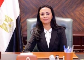 التضامن: 100 ألف جنيه تعويضًا لأسرة شهيد الإسماعيلية والتكفل بتعليم أبنائه