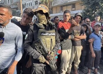 سرايا القدس تسلم جثمان أسير إسرائيلي إلى الصليب الأحمر