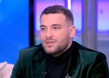 حقيقة الوقفة الاحتجاجية لـ مسلم أمام نقابة الموسيقيين