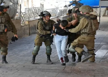 الضفة تحت نيران الاحتلال.. اعتداءات تمتد من الخليل إلى نابلس وبيت لحم