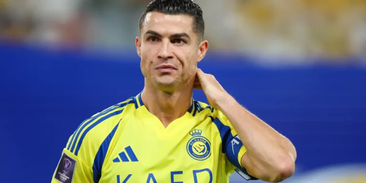 صدمة قبل المونديال.. الفيفا يفاجئ "رونالدو" بهذا القرار!