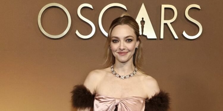 نجوم هوليوود في حفل توزيع جوائز حكام الأوسكار