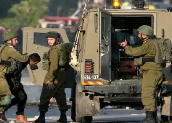 الاحتلال الإسرائيلي يكثف عدوانه على طوباس ويحتجز أكثر من 70 فلسطينيًّا