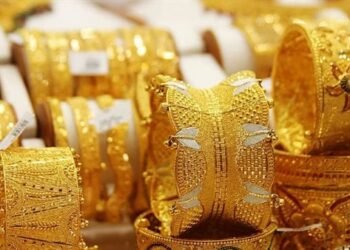 ارتفاع طفيف في أسعار الذهب محليًا وعالميًا بمنتصف التعاملات